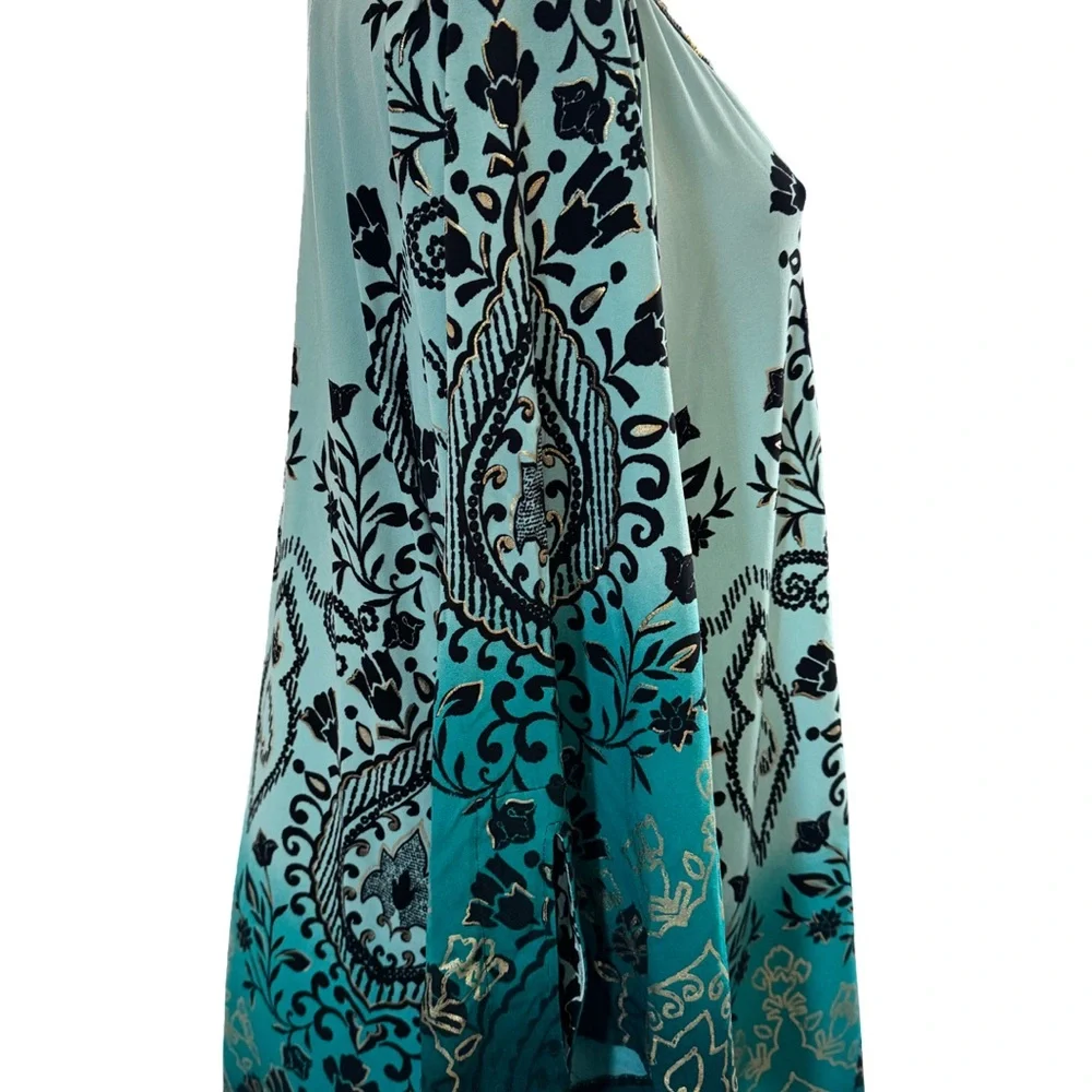 JM Collection Black and Mint Floral Top - Picture 4 of 7